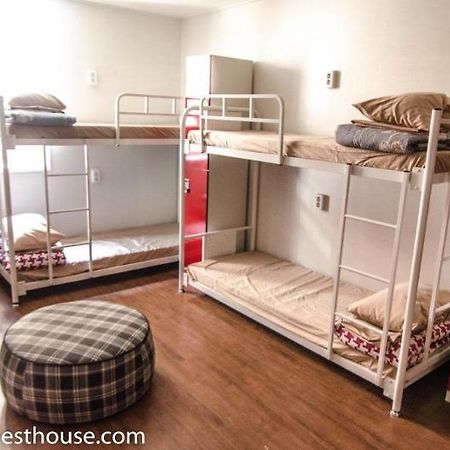 Kimchee Busan Downtown Guesthouse Екстериор снимка
