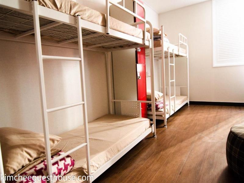 Kimchee Busan Downtown Guesthouse Екстериор снимка